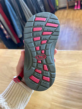 Load image into Gallery viewer, Child Size 1 Chaco Girl&#39;s Shoe &amp; Boot
