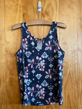 Load image into Gallery viewer, Size Small Helly Hansen Navy Women's Tank Top
