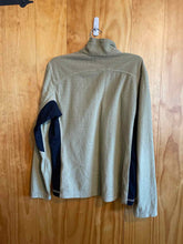 Load image into Gallery viewer, Size Large REI Sage Green Women&#39;s Sweater &amp; Sweatshirt
