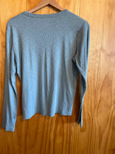 Load image into Gallery viewer, Size Medium Eddie Bauer Green Women's Long Sleeve Shirt
