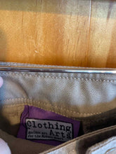 Load image into Gallery viewer, Size 36x32 Clothing Arts Men's Pants
