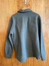 Load image into Gallery viewer, Size Large Patagonia Men's Jacket
