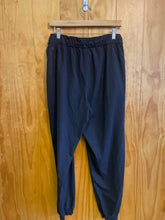 Load image into Gallery viewer, Lululemon Black Women&#39;s Sweatpants

