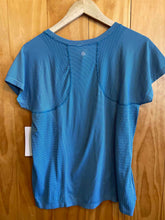 Load image into Gallery viewer, Size XL Athleta Blue Women's Short Sleeve Shirt
