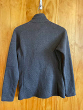 Load image into Gallery viewer, Size Medium Patagonia Black Women's Fleece Sweatshirt
