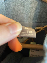 Load image into Gallery viewer, Size XLT Eddie Bauer Men's Fleece
