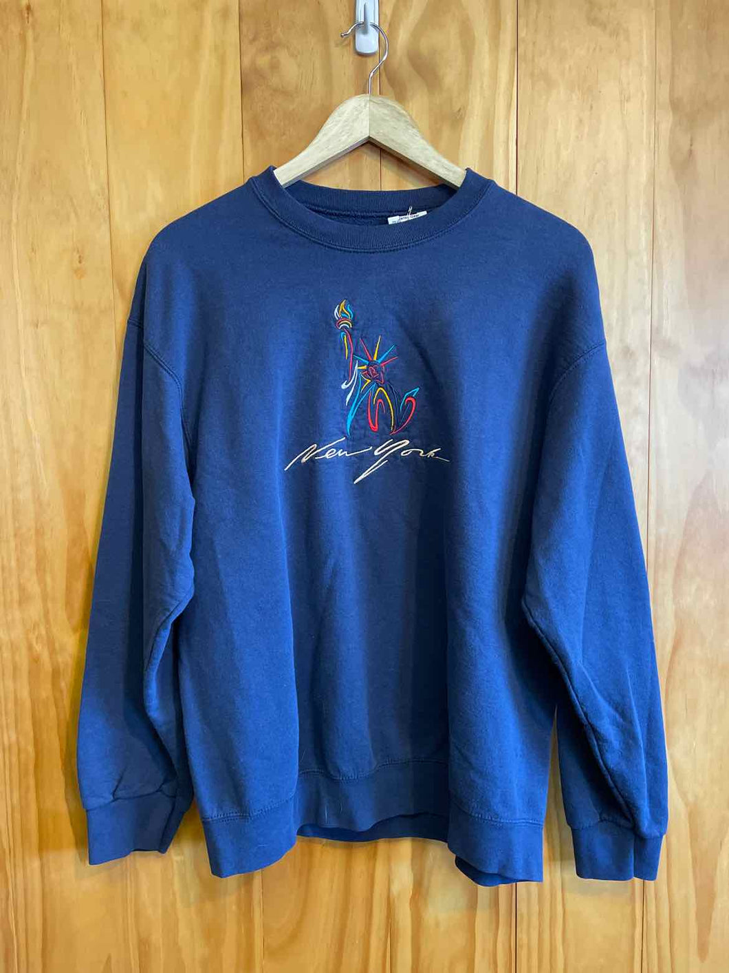 Size Large Fruit of the Loom Men's Sweater & Sweatshirt