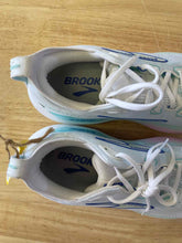 Load image into Gallery viewer, Shoe Size 10 Brooks Light Blue Running Shoes
