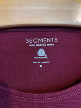 Load image into Gallery viewer, Size Small Seg'ments Maroon Women's Long Sleeve Shirt
