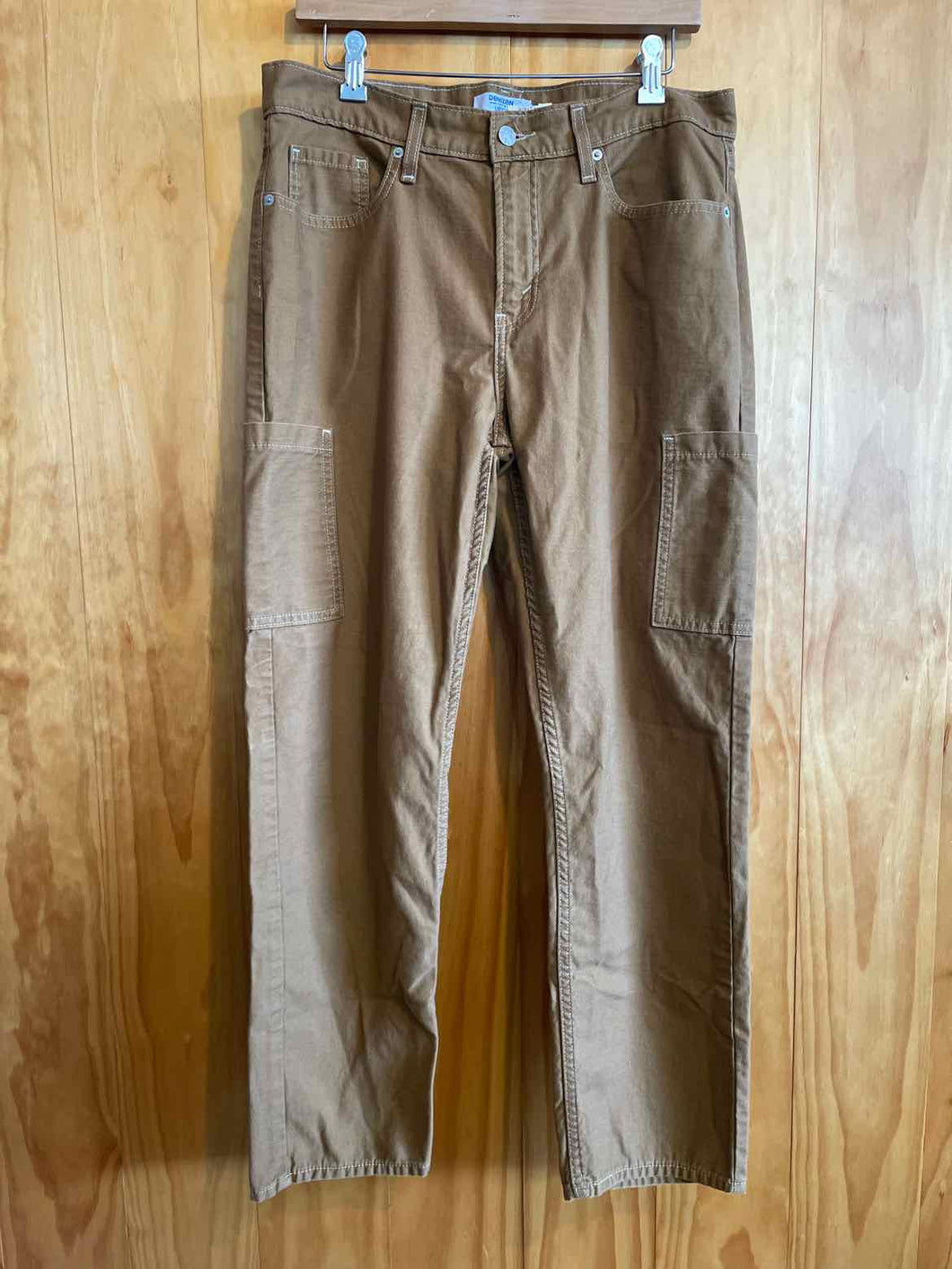 Size NA Denizen Brown Women's Jeans