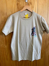 Load image into Gallery viewer, Size L Unknown Beige Women's Short Sleeve Shirt
