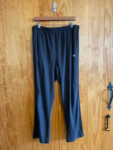 Load image into Gallery viewer, Size L The North Face Men&#39;s Pants

