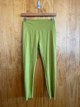Load image into Gallery viewer, Size 4 Zyia Active Green Women's Leggings
