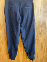Load image into Gallery viewer, Size M Athleta Black Women's Pants
