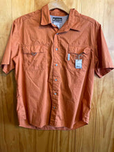 Load image into Gallery viewer, Size Large Columbia Men's Short Sleeve Shirt
