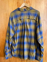 Load image into Gallery viewer, Size XL REI Men's Flannel
