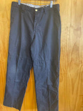 Load image into Gallery viewer, Size 32 Dickies Men's Pants

