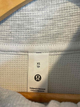 Load image into Gallery viewer, Size XS Lululemon Grey Women's Sweater &amp; Sweatshirt

