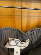 Load image into Gallery viewer, Size XL Hippie Rose Grey Women&#39;s Misc. Pants
