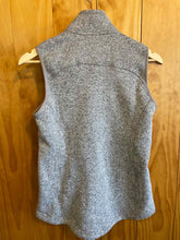 Load image into Gallery viewer, Size XS Orvis Grey Women's Vest
