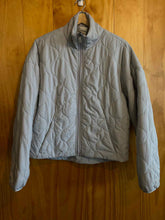 Load image into Gallery viewer, Women Size Small Avalanche Grey Women's Jacket
