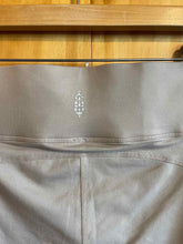 Load image into Gallery viewer, Size Medium Free People Tan Women&#39;s Shorts
