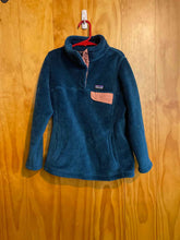 Load image into Gallery viewer, Child Size S Patagonia Girl's Girl's Fleece
