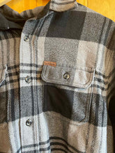 Load image into Gallery viewer, Size L Orvis Men's Flannel
