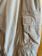 Load image into Gallery viewer, Size L x 30 Duluth Trading Men's Pants
