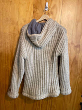 Load image into Gallery viewer, Size Medium Kyber Cream Women&#39;s Sweater &amp; Sweatshirt
