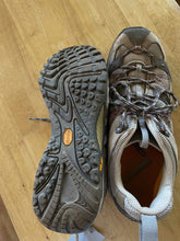 Load image into Gallery viewer, Shoe Size 10 Merrell Tan Hiking Shoes
