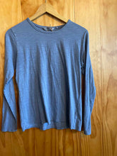Load image into Gallery viewer, Size Medium Tasc Blue Women's Long Sleeve Shirt
