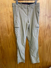 Load image into Gallery viewer, Size 30x30 Wrangler Men's Hiking Pants
