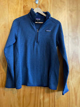 Load image into Gallery viewer, Size Large Patagonia Blue Women's Fleece Sweatshirt
