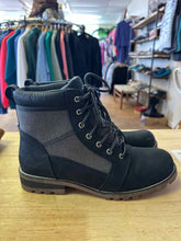 Load image into Gallery viewer, Women&#39;s Shoe Size 9.5 Kodiak Black Boots
