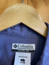 Load image into Gallery viewer, Size Large Columbia Purple Women&#39;s Long Sleeve Shirt
