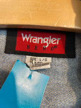 Load image into Gallery viewer, Women Size L Wrangler Blue Women&#39;s Jacket
