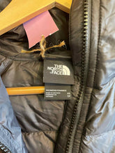 Load image into Gallery viewer, Women Size XS The North Face Black Women's Winter Jacket
