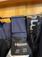 Load image into Gallery viewer, Child Size 128 Reima Boy&#39;s Snow Pants
