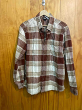 Load image into Gallery viewer, Size L Eddie Bauer Men's Long Sleeve Shirt
