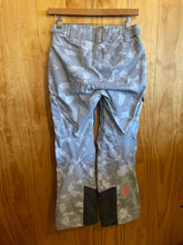 Load image into Gallery viewer, Size M Helly Hansen Grey Women&#39;s Snow Pants
