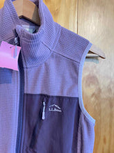 Load image into Gallery viewer, Size Small LL Bean Purple Women's Vest
