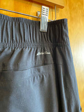 Load image into Gallery viewer, Size M Eddie Bauer Black Women's Pants

