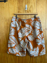 Load image into Gallery viewer, Size 32 Columbia Men's Swim Trunks
