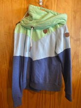 Load image into Gallery viewer, Size Large Wanakome Green Women&#39;s Hoodie
