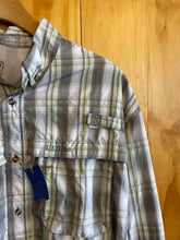 Load image into Gallery viewer, Size XL L.L. Bean Men&#39;s Long Sleeve Shirt
