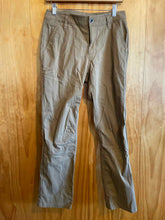 Load image into Gallery viewer, Size 30 Mountain Hardwear Men's Pants
