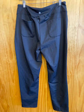 Load image into Gallery viewer, Size L Baleaf Black Women's Leggings
