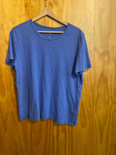 Load image into Gallery viewer, Size Large Gap Blue Women's Short Sleeve Shirt
