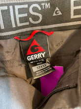 Load image into Gallery viewer, Size 32 Gerry Men&#39;s Pants

